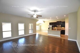 5609 Paradise Dr in Midlothian, TX - Building Photo - Building Photo