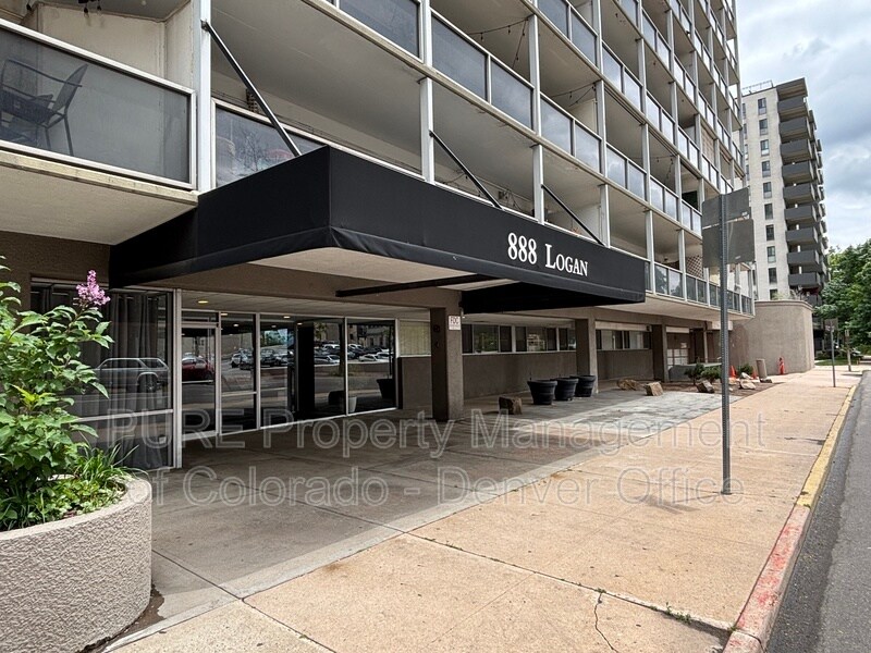 888 Logan St in Denver, CO - Building Photo