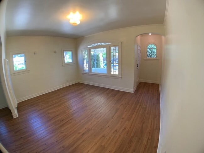 4109 La Salle Ave-Unit -4109 in Culver City, CA - Building Photo - Building Photo