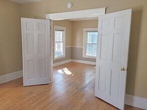 1314 Oak St in Kalamazoo, MI - Building Photo - Building Photo