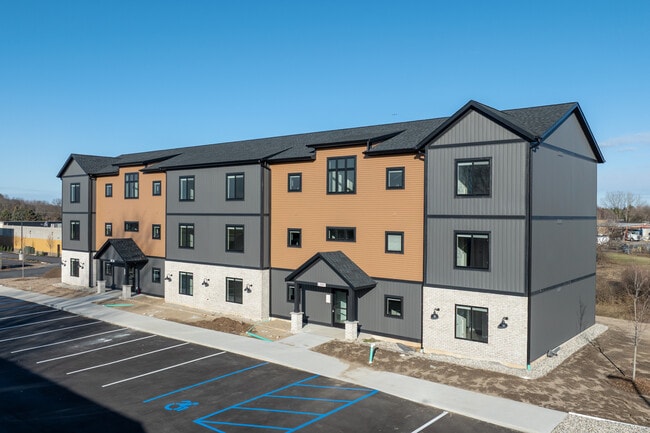 Post Dr. Flats in Belmont, MI - Building Photo - Building Photo