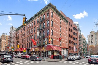 85-91 Bayard St in New York, NY - Building Photo - Primary Photo