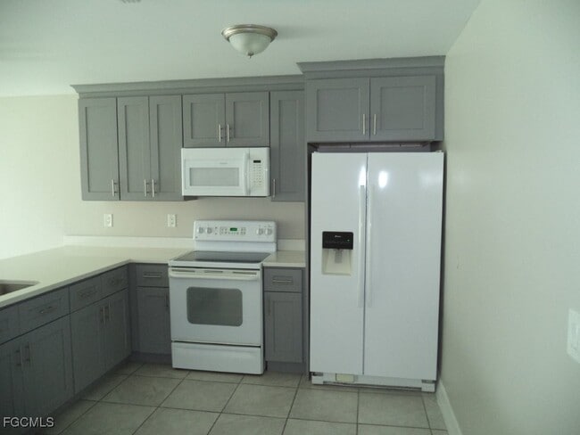 property at 6062 Laurelwood Dr