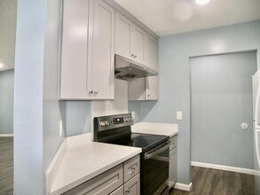 39470 Albany Common in Fremont, CA - Building Photo - Building Photo