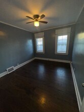 1041 E Mulberry St in Evansville, IN - Building Photo - Building Photo