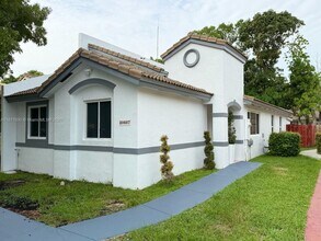 20607 SW 93rd Ave in Cutler Bay, FL - Building Photo - Building Photo