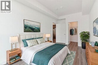 460 Dundas St E in Hamilton, ON - Building Photo - Building Photo