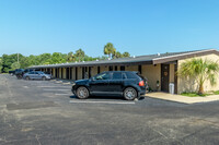 La Provence Apartments in Lake Wales, FL - Foto de edificio - Building Photo