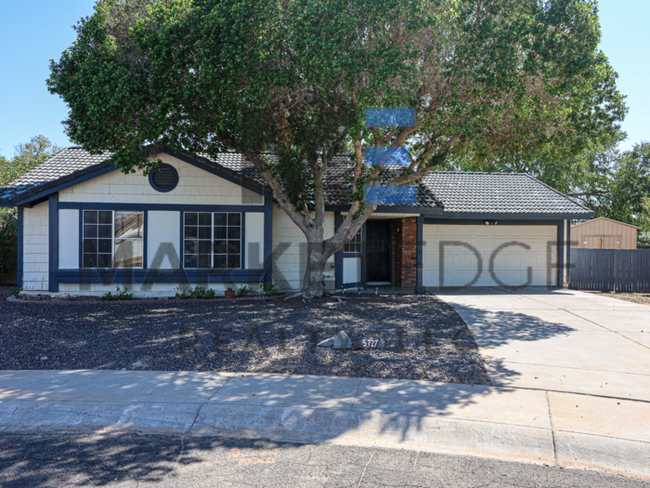 5727 W Villa Maria Dr