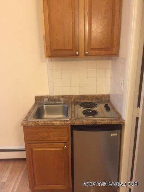 53 S Huntington Ave