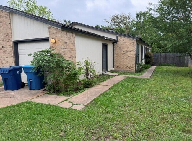 property at 813 Lloyd Ln
