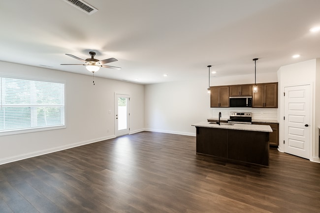 133 Calluna Dr in Clayton, NC - Building Photo - Building Photo
