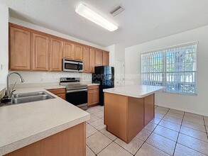 8722 Eleanor Ct in Largo, FL - Building Photo - Building Photo
