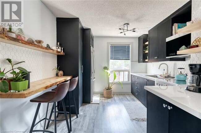property at 85 Barton St E