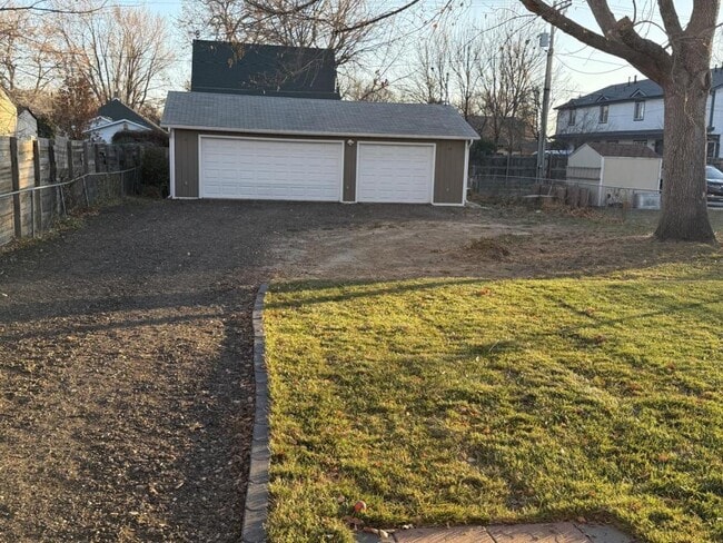 1154 E 5th St in Loveland, CO - Building Photo - Building Photo