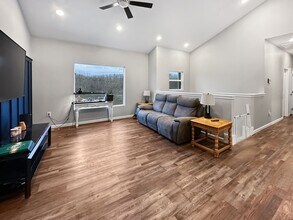 2817 Greenway Dr in Knoxville, TN - Building Photo - Building Photo