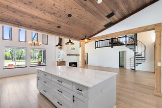 3808 Silver Rose Ct in Orlando, FL - Building Photo - Building Photo