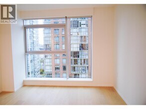 889 Pacific St in Vancouver, BC - Building Photo - Building Photo