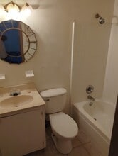 1241 Hawthorn Dr in Pensacola, FL - Building Photo - Building Photo