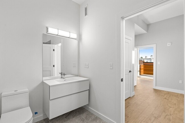 524 Main St in Melrose, MA - Building Photo - Building Photo