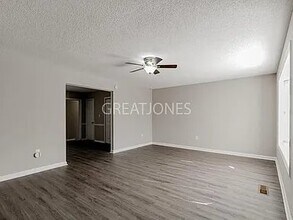 3175 Wells Pl in Macon, GA - Building Photo - Building Photo
