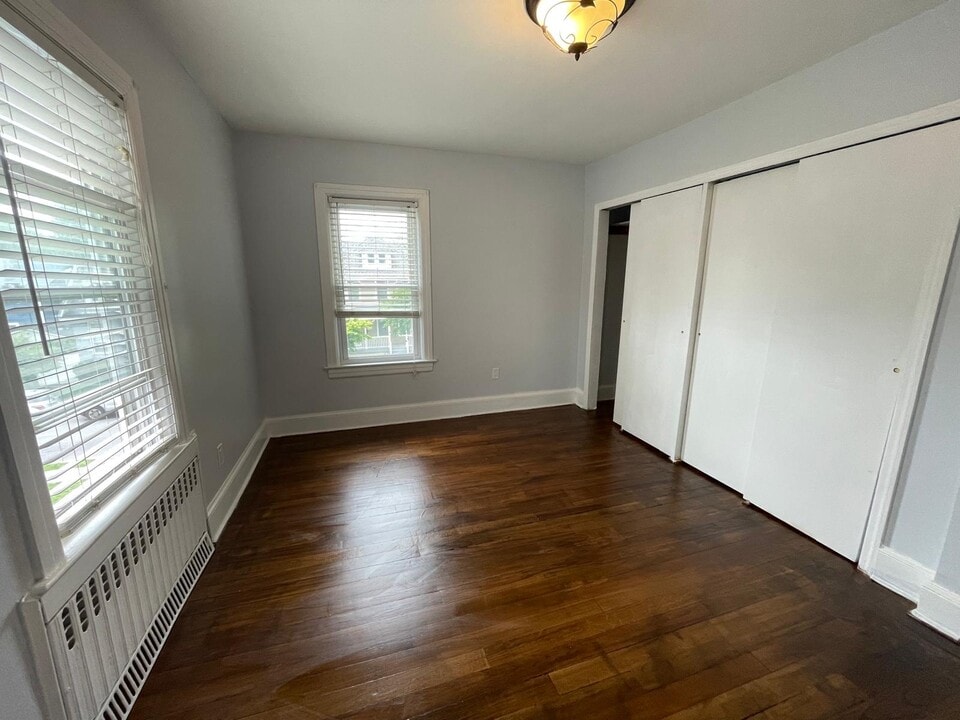 113 Kingsley St in Leonia, NJ - Building Photo