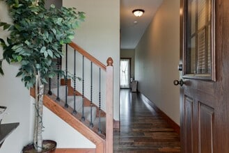 2197 W Bingham St in Ozark, MO - Building Photo - Building Photo