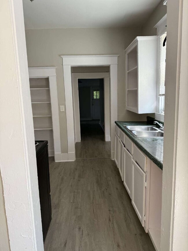 214 E Huff Ave in San Antonio, TX - Building Photo - Building Photo
