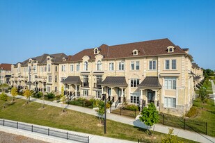 29 Babington Gate in Vaughan, ON - Building Photo