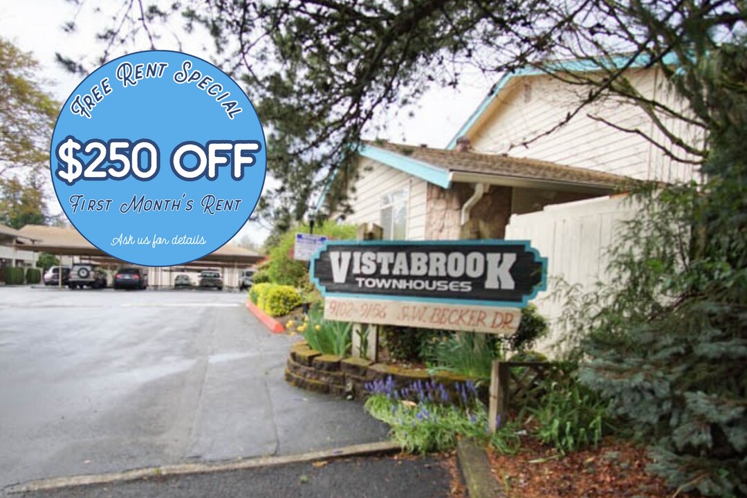 9126 SW Becker Dr in Portland, OR - Building Photo