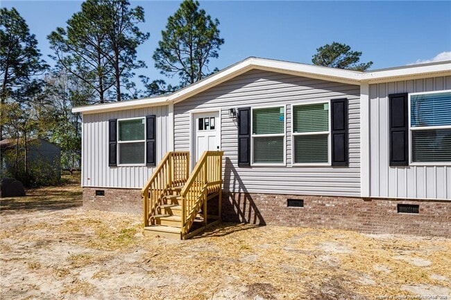 1837 Gumberry Ct in Hope Mills, NC - Building Photo - Building Photo