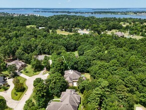 11306 Longmire Creek Ct in Conroe, TX - Foto de edificio - Building Photo