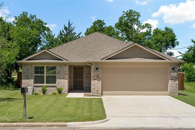 1412 Wright St in Greenville, TX - Building Photo - Building Photo