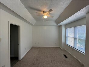 593 Cooper St SW in Atlanta, GA - Building Photo - Building Photo