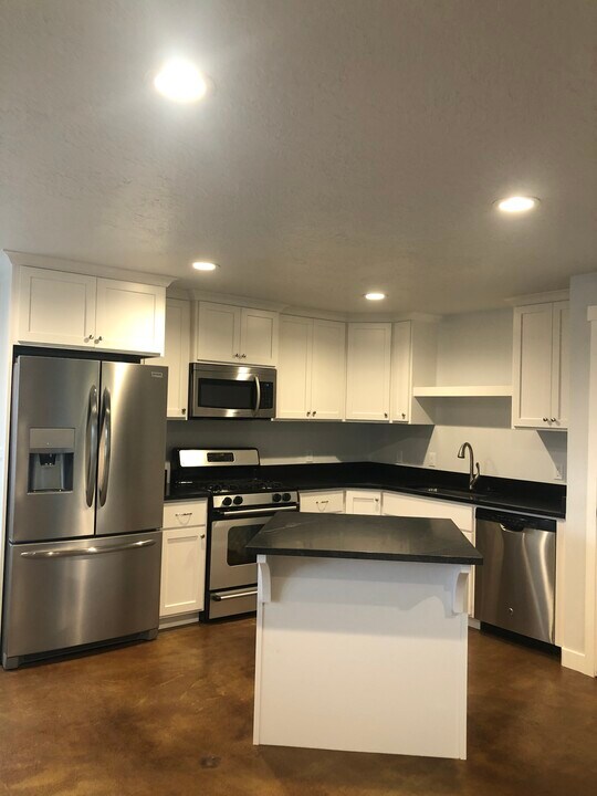 1511 S 50 W, Unit a in Lehi, UT - Building Photo