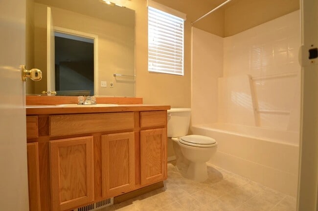7424 46th Pl NE in Marysville, WA - Building Photo - Building Photo