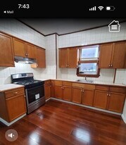 160 Lexington Ave, Unit 1