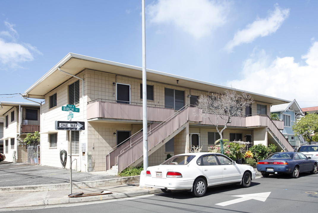 1244 Kamaile St in Honolulu, HI - Building Photo