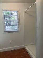 932 S Riverside Dr in Edgewater, FL - Building Photo - Building Photo