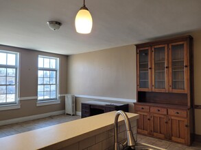 3210 Main St, Unit Apt. 1 in Buffalo, NY - Building Photo - Building Photo