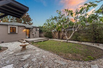 3781 Greenwood Ave in Los Angeles, CA - Building Photo - Building Photo