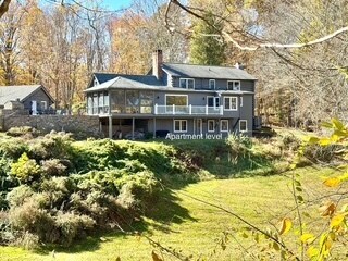 82 Goose Hill Rd, Unit 82 Goose Hill #A in Chester, CT - Building Photo