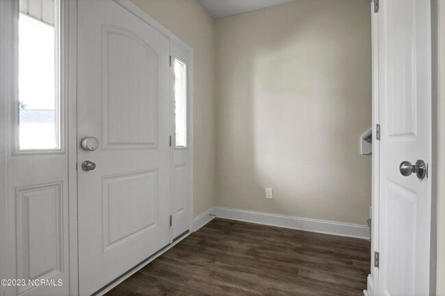 519 Everett Glades in Sneads Ferry, NC - Building Photo - Building Photo