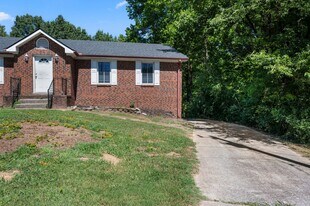 709 Frankfort in Hermitage, TN - Building Photo