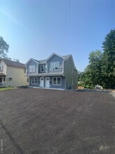 6 Sweezy Ave in Highland Falls, NY - Building Photo - Building Photo