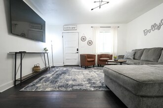 2102 Scovel St in Nashville, TN - Building Photo - Building Photo