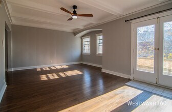 844 W Lakeside Pl in Chicago, IL - Building Photo - Building Photo