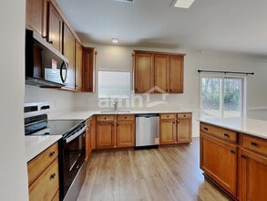 4276 Kathert Ct in High Point, NC - Foto de edificio - Building Photo