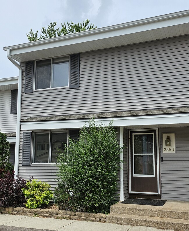 property at 2353 Mailand Ct E