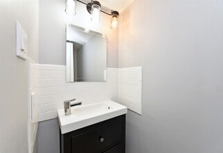 14573 Misty Meadow Ln in Houston, TX - Building Photo - Building Photo